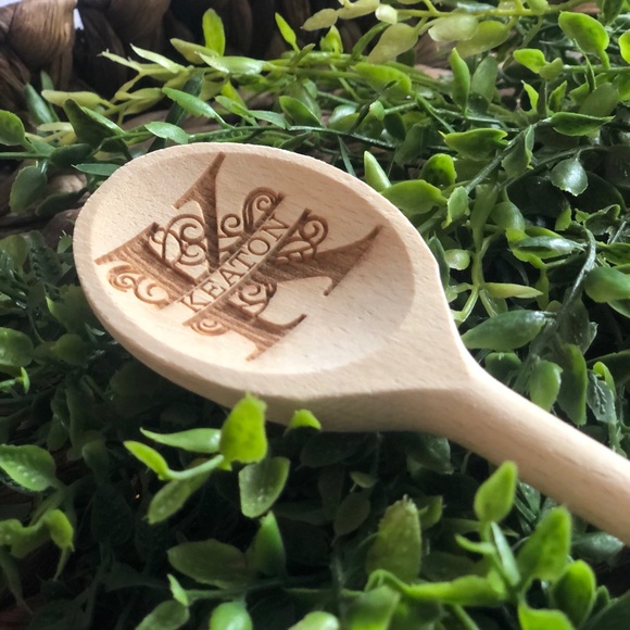 Monogram Engraved Spoon - Picture 4 of 4